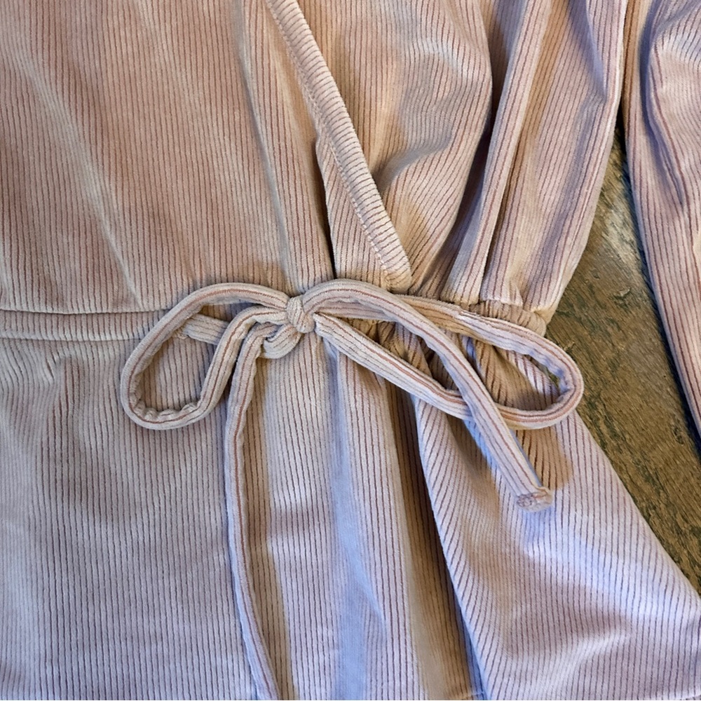 🌸 Madewell 🌸Blush Pink Velour Wrap Blouse in Size Small - Picture 3 of 6